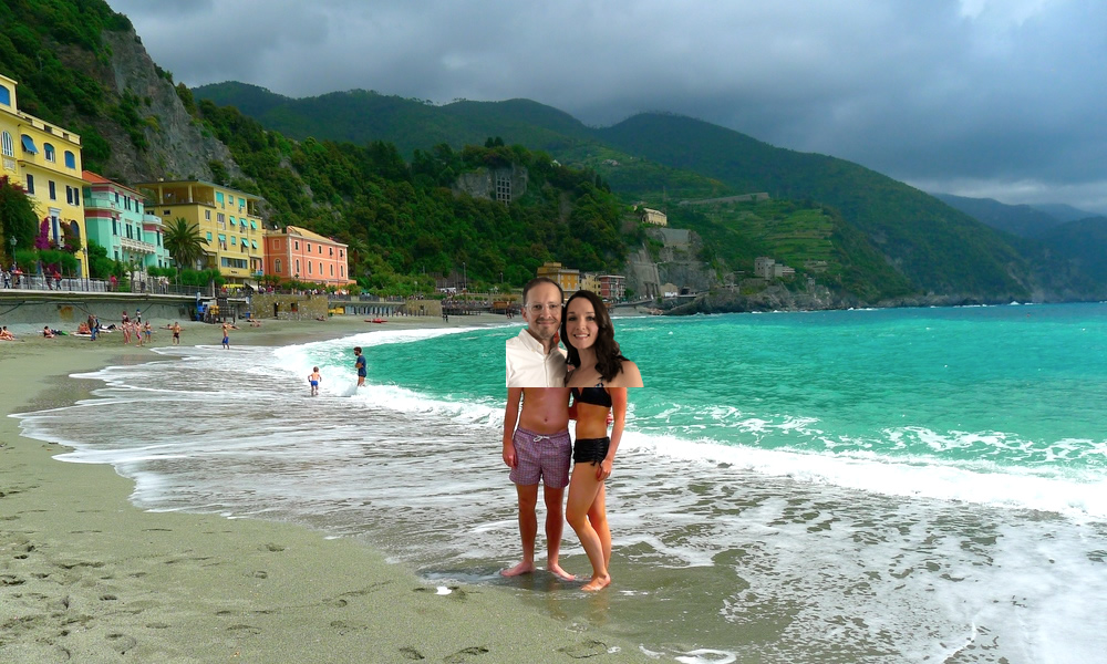 ct-Monterosso-beach